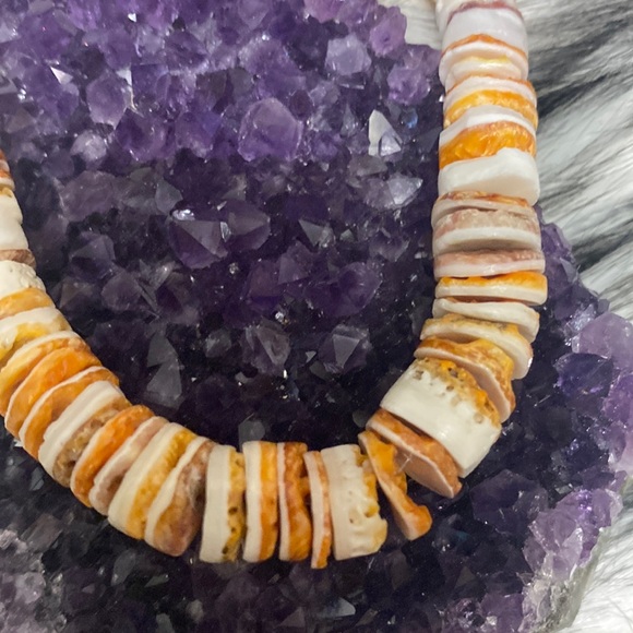 Native American Gradual spiny oyster shell heishi necklace - Picture 6 of 6